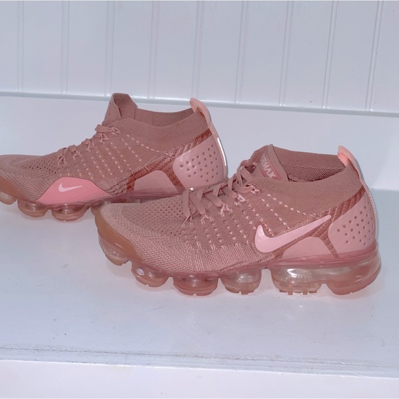 Nike Shoes - Nike Vapormax Fly Knit size 7 (2017 release)